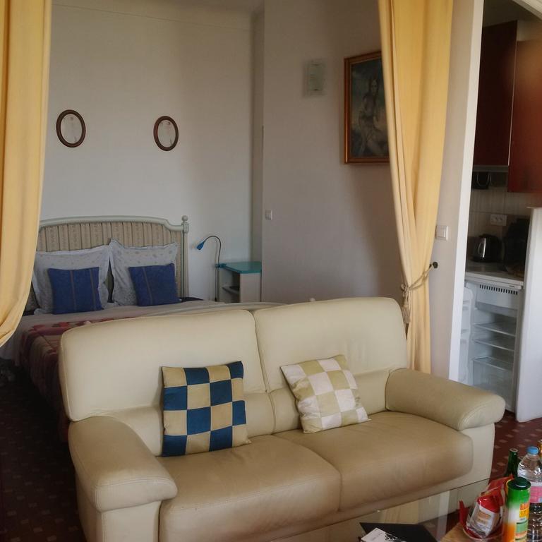 Cannes Privat Residence Holiday Apartments Quarto foto